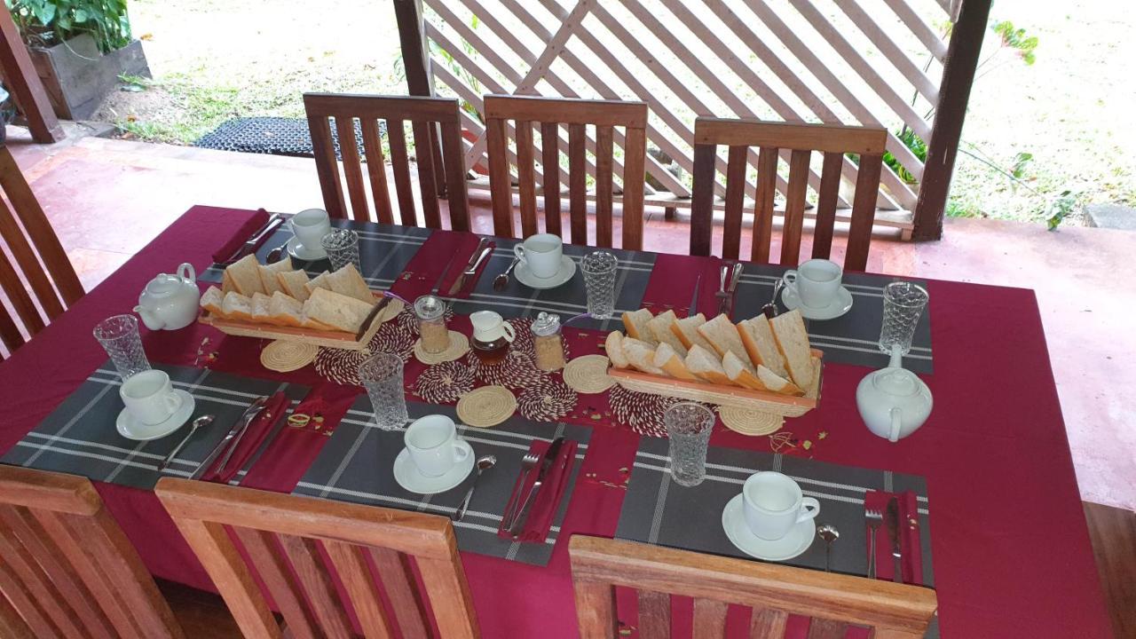 Bed and Breakfast Les Citronniers Ile Sainte-Marie Экстерьер фото