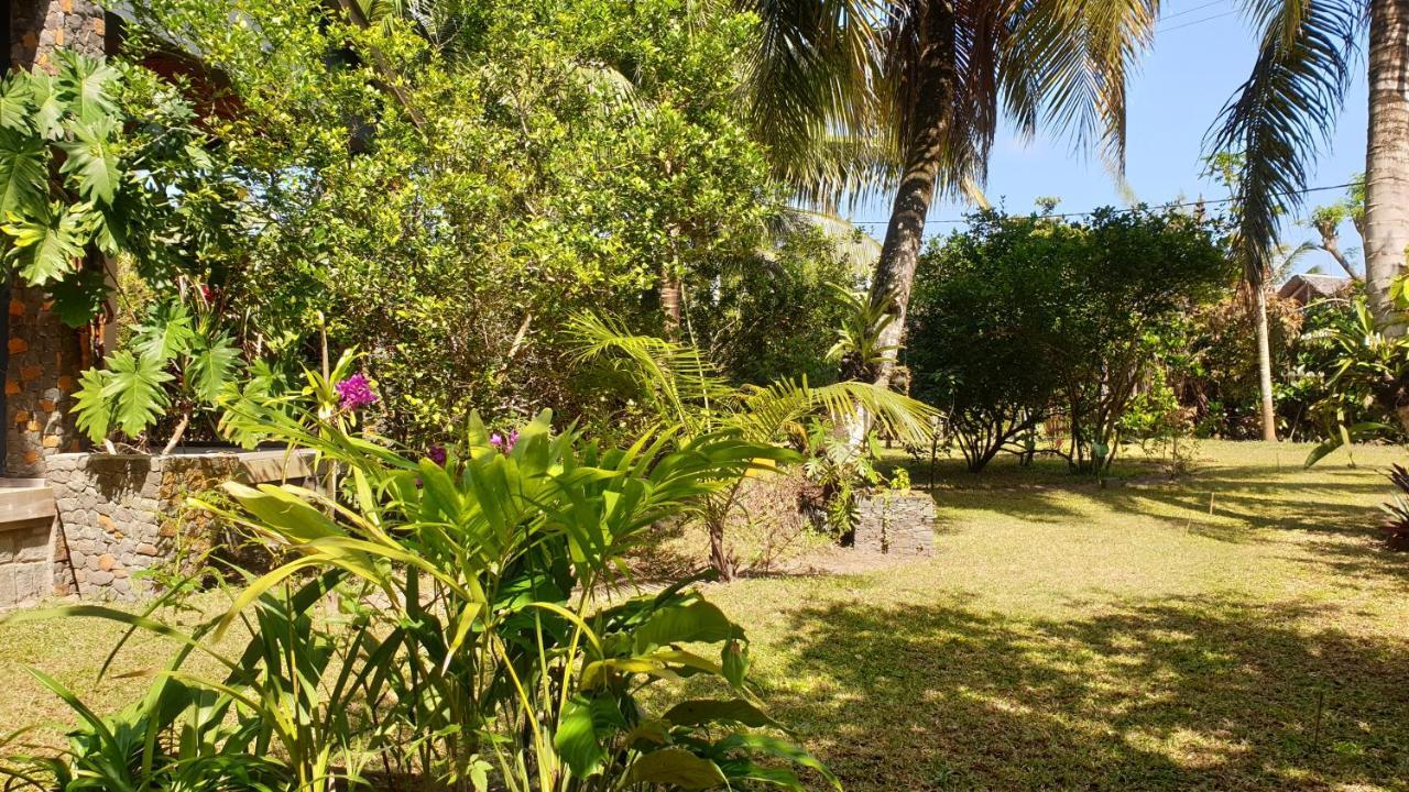 Bed and Breakfast Les Citronniers Ile Sainte-Marie Экстерьер фото